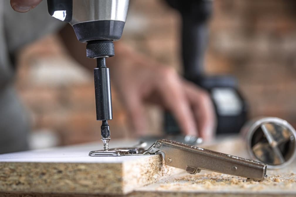Praxistestbericht: DEMA Bohrhammer DH 40